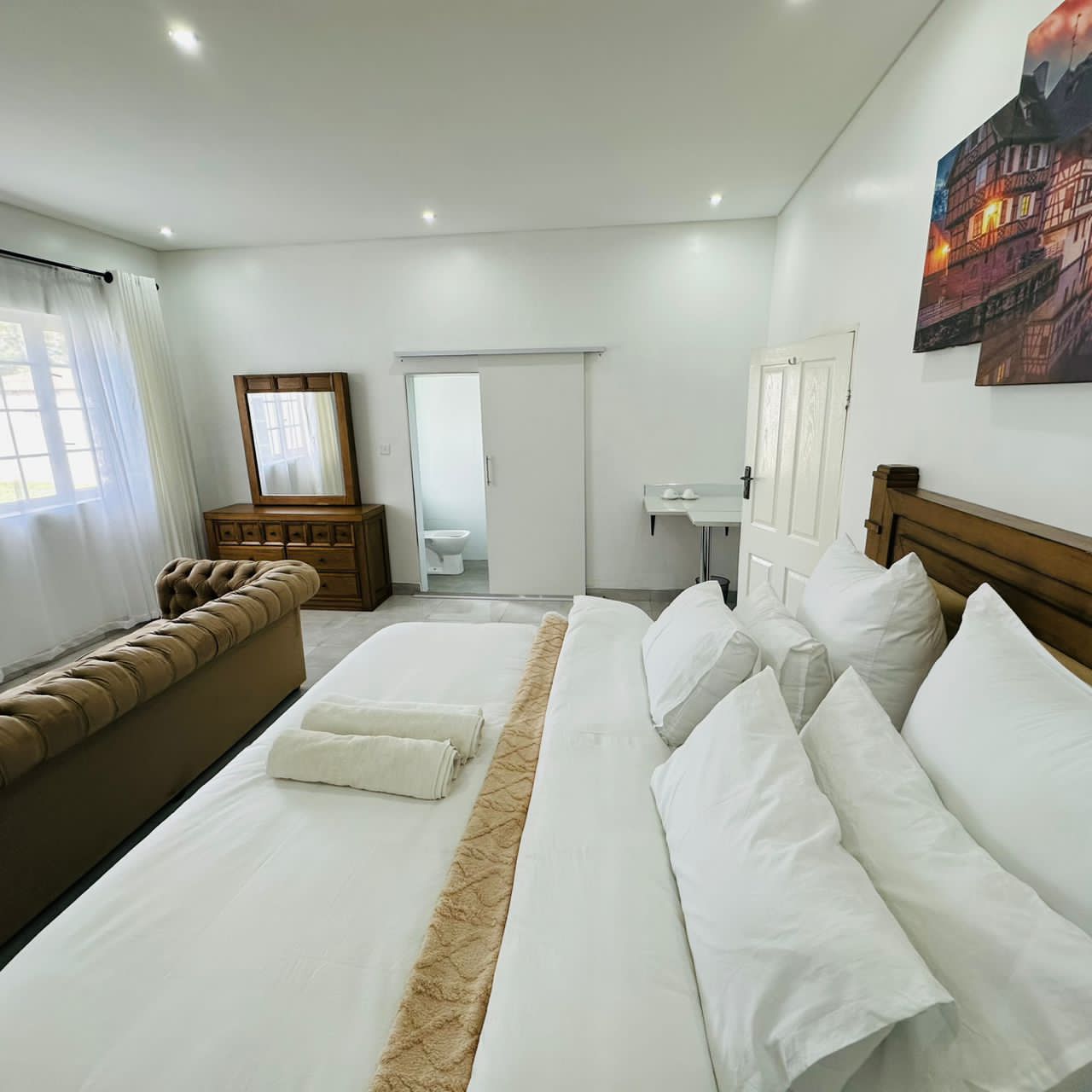 Digital Nomad Guide: Working Remotely from Harare